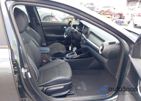 2023 Kia Forte Gt-Line z USA, uszkodzony, nr VIN 3KPF54AD7PE571054